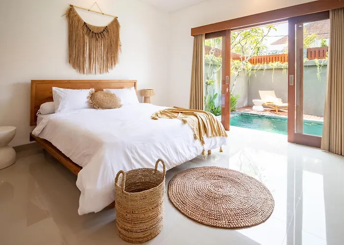 Sundaze - Cozy In Canggu With Private Pool Villa *