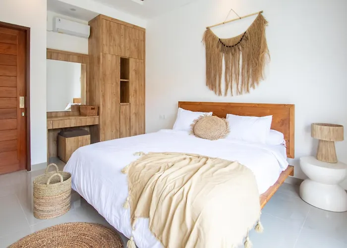 Sundaze - Cozy In Canggu With Private Pool Villa