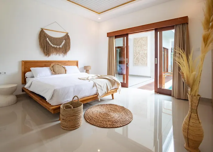 Sundaze - Cozy In Canggu With Private Pool Villa