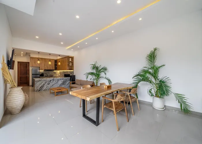 Villa Sundaze - Cozy In Canggu With Private Pool *