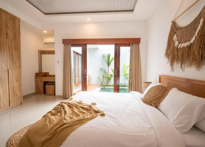 Sundaze - Cozy In Canggu With Private Pool Villa